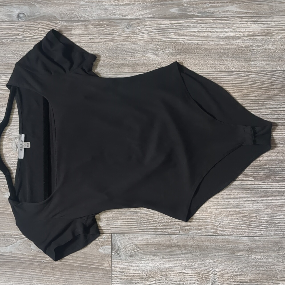 5/$25 Gaze Black Square Neck Bodysuit S